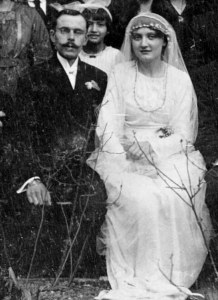 5 01 1921 mariage jean maurice+ germaine voitot 001